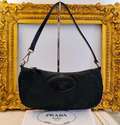 Prada Borsetta Mini Bag An Spalla Clutch Pochette Re-Nylon Logo Jacquard Schwarz