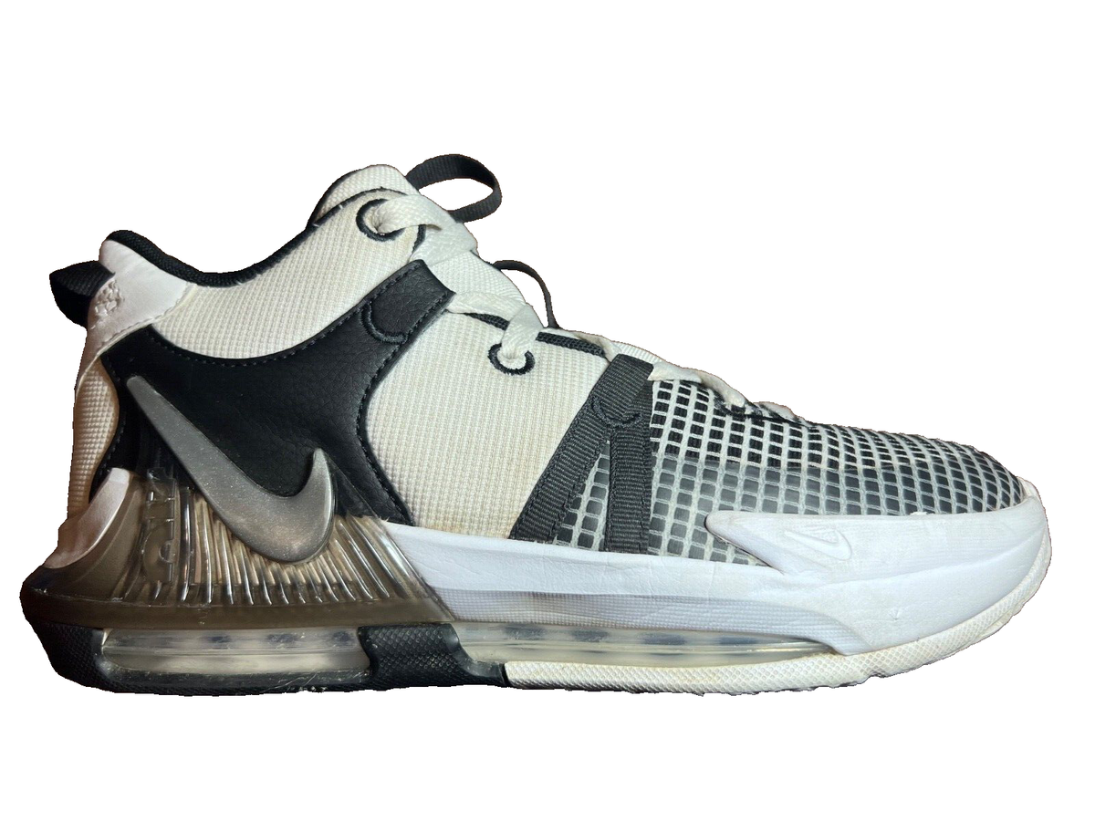 Nike™ LeBron Witness 7 GS 'White Black' DQ8650-100 YOUTH Sz 6.5Y