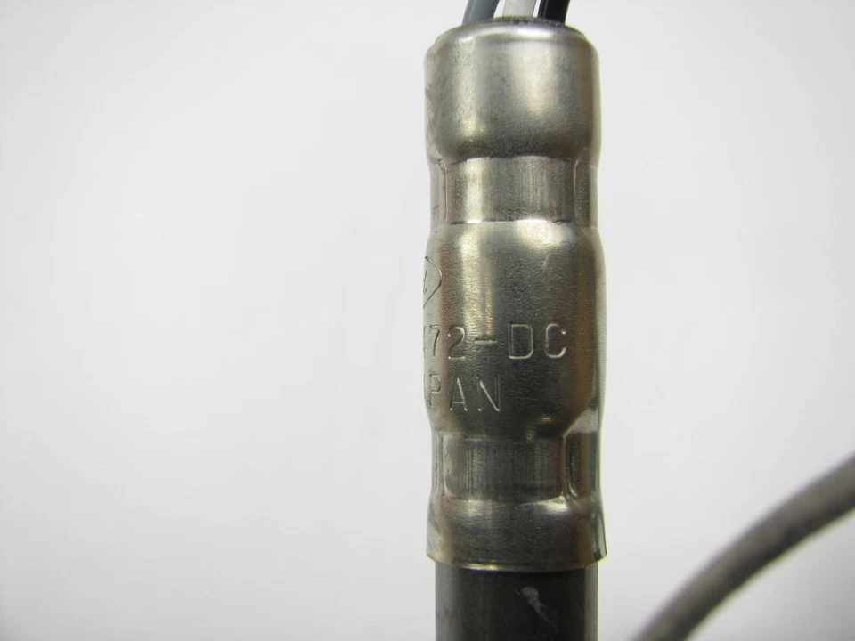 1996-1997 Ford Thunderbird Genuine OEM Motorcraft DY-762 Oxygen O2 Sensor - Image 4 of 4