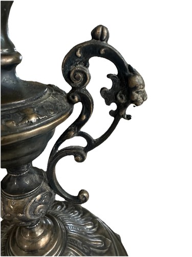 Vintage Center Piece Epergne With Ruffle Plate And Metal Pedestal~~Missing Horn - Photo 10/21