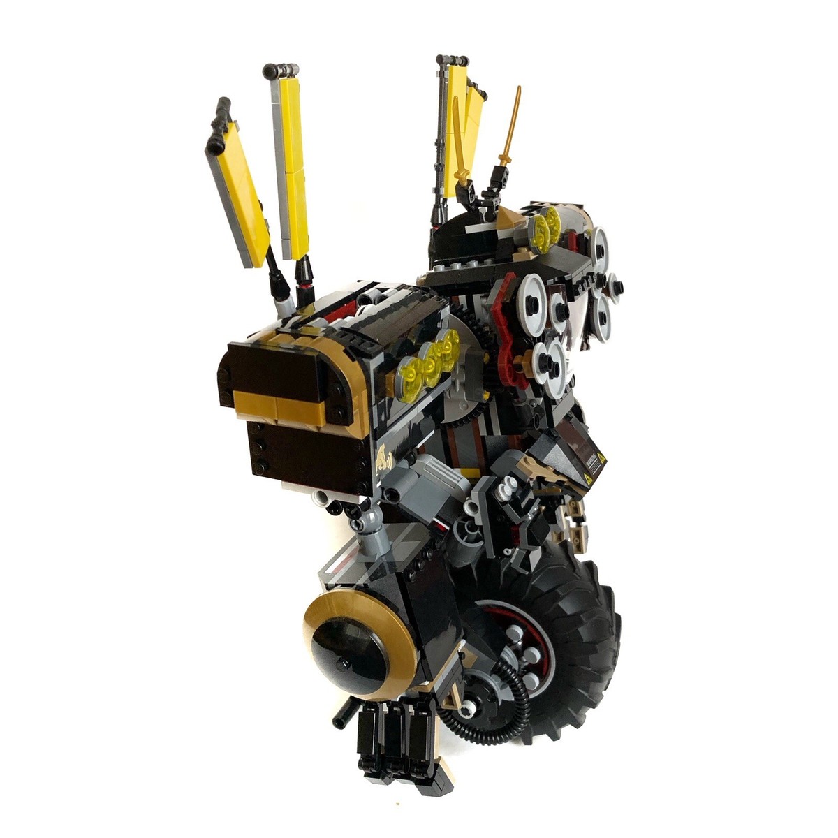 Lego Ninjago Quake Mech (70632) 100% Complete Missing 4 Mini