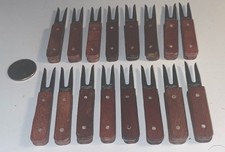 16 Vintage •STAINLESS STEEL TAIWAN•WOOD Corn on the Cob Holders/Appetizer Forks