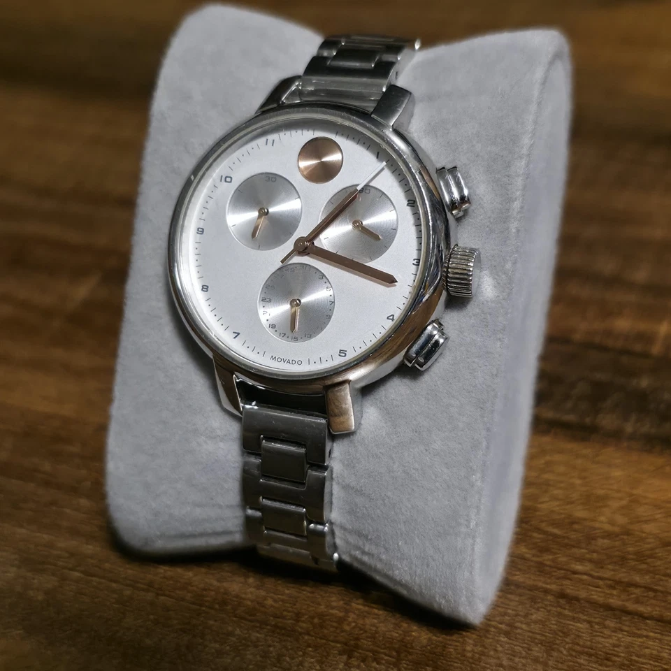 Relógio feminino Movado ouro rosa pulseira de prata ousada - Imagem 3 de 4