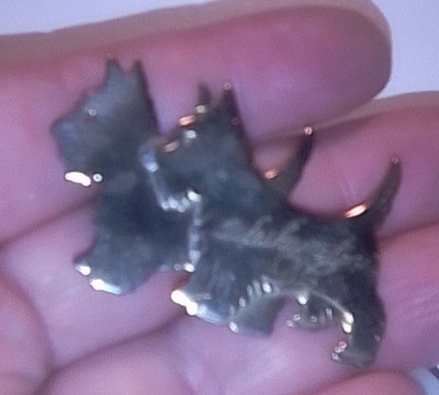 SCOTTIE DOG Scott TERRIER PIN BROOCH Washington DC Souvenir