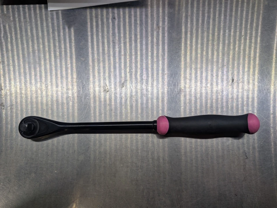 Matco Tools 3/8" Drive 11" 88 dientes edición cáncer de mama trinquete rosa BFR118BPT Foto 2 de 3