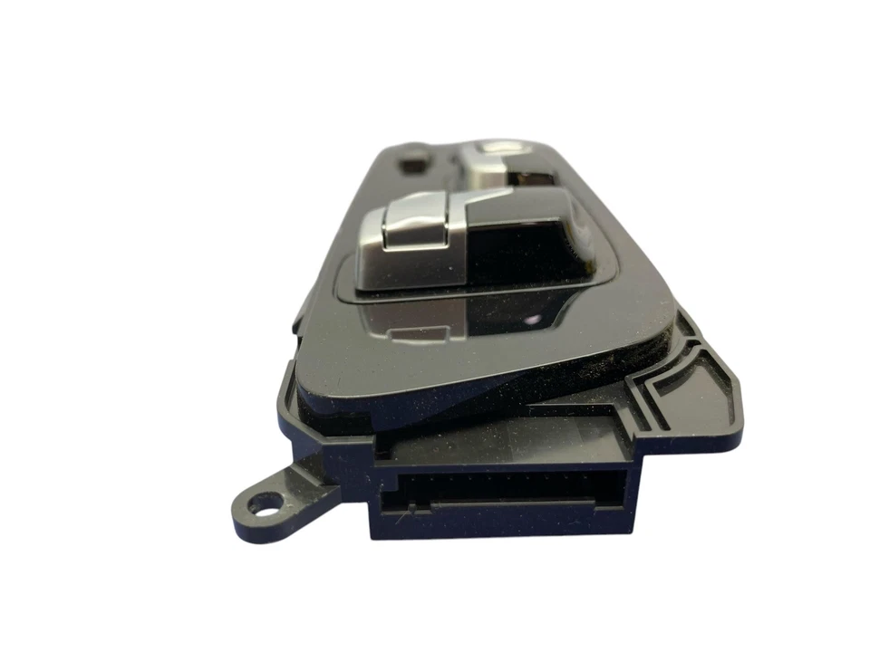 2020 - 2023 BMW X6 G06 OEM FRONT RIGHT SEAT ADJUSTMENT CONTROL SWITCH - Image 4 of 4