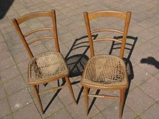  lot de 2 chaises  à restaurer