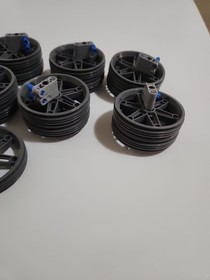 LEGO Star Wars: Clone Turbo Tank (8098) - INCOMPLETE - WHEELS ONLY Lot Of 8