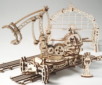 UGears Mechanical Wooden 3D Town Rail Manipulator DIY Puzzle DAMAGED BOX 30% OFF