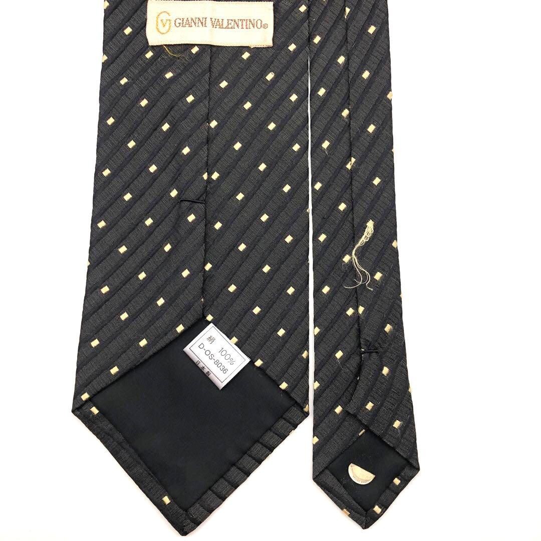 Gianni Valentino Black Dot 3D Effect Tie Used thumbnail 3
