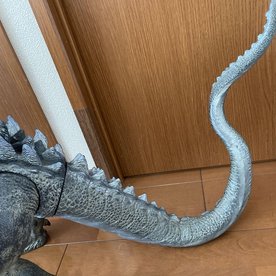 King Scale Godzilla 1998 Godzilla Super Large Figure Emegoji