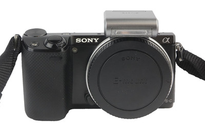 Sony Alpha NEX-5R 16.1MP Digitalkamera - Schwarz (Gehäuse) mit Touchscreen WiFi