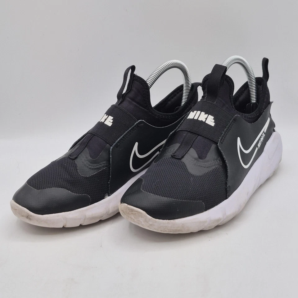 Nike Flex Runner 2 Shoes Youth Size 5Y Black White JDI Slip On GS DJ6038-002 - Image 2 of 4