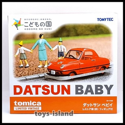Tomica Limited Vintage Kodomo no Kuni x TLV Datsun Baby Restoration Red TOMYTEC
