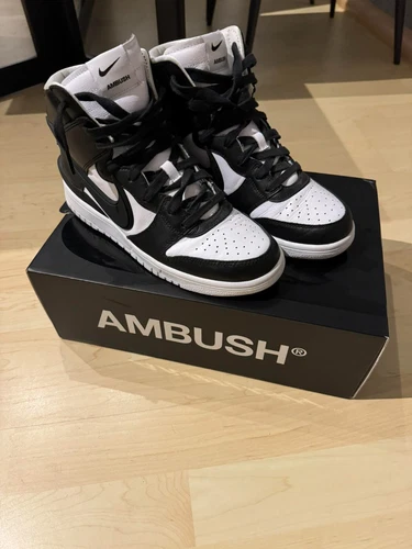 Nike x Ambush Dunk EU 42 black/white
