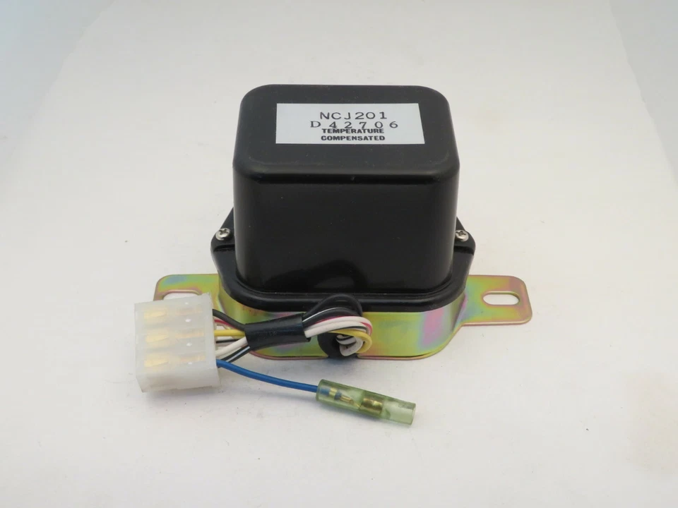 电压调节器适用于马自达 R100 RX2 616 & 618 Lucas 品牌 NCJ200 — 第 3/3 张图片