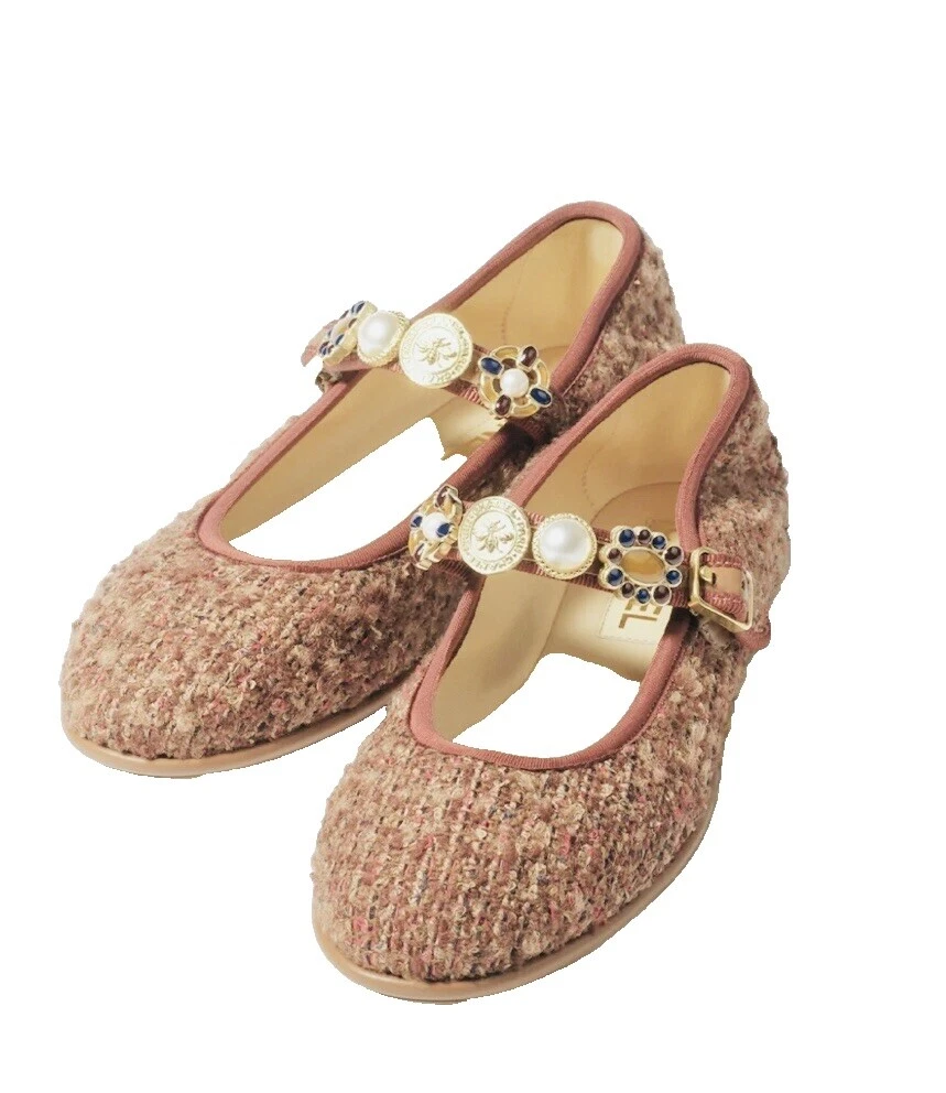 CHANEL Formal Flats for Women