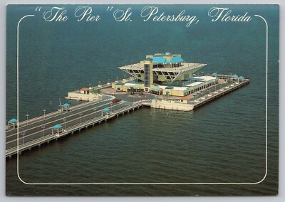 ST. PETERSBURG'S MUNICIPAL PIER 1980's Florida FL postcard-DX