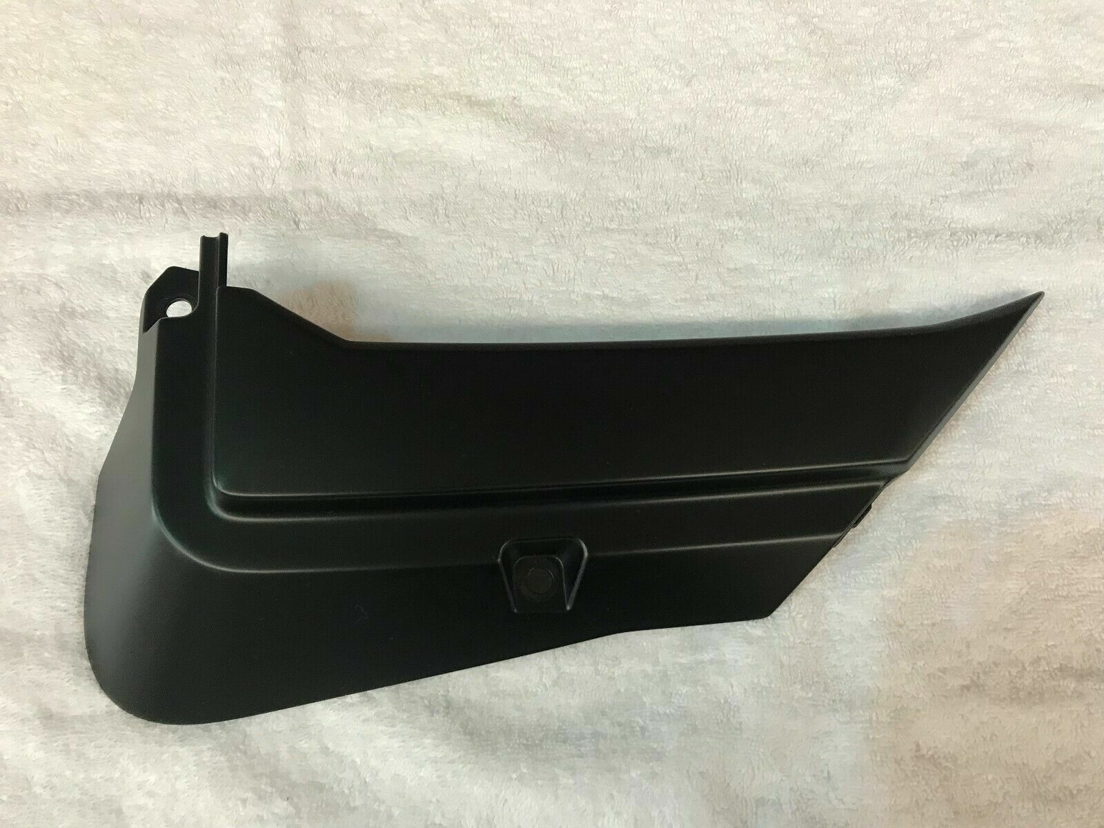 LAMBORGHINI AVENTADOR LP700 DRIVER LEFT LH SIDE MOULDING COVER OEM 470853509A
