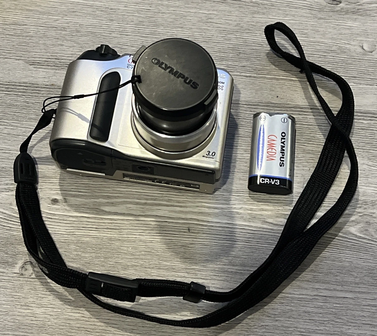 25+ Olympus C-720 Ultra Zoom Digital Cameras for sale | Updated