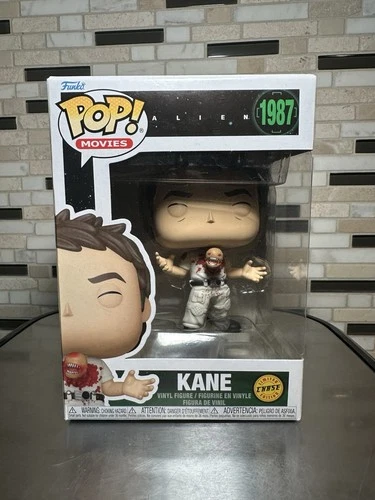 Funko POP! Movies Alien Kane Chase  Vinyl Figure #1987 W/protector