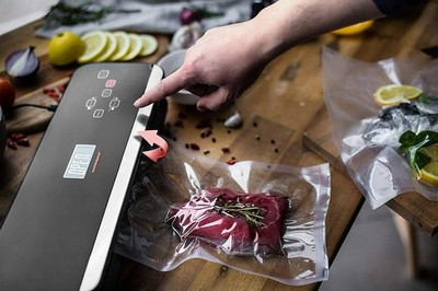 GASTROBACK Vakuumierer Advanced Pro Design 46013 - Sensor-Touch Bedienung