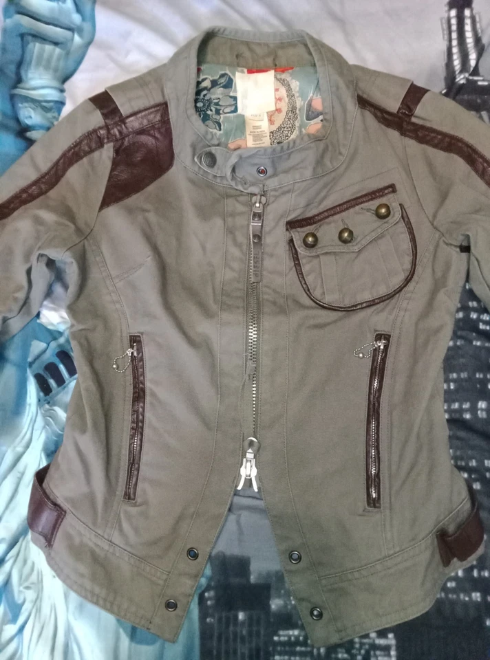 Vintage 90s Diesel Corset Style Cargo Fitted Denim Jacket Size L - Image 2 of 4