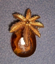 Vtg Sarah Cov amber PINEAPPLE PIN BROOCH Pendant large