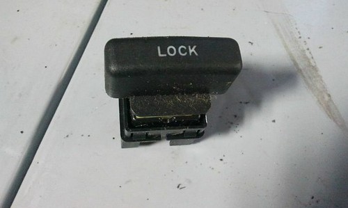 Alfa-Romeo 156 2.0 932 Twin Spark Motorhaubenschloss Lock Sperre Schalter