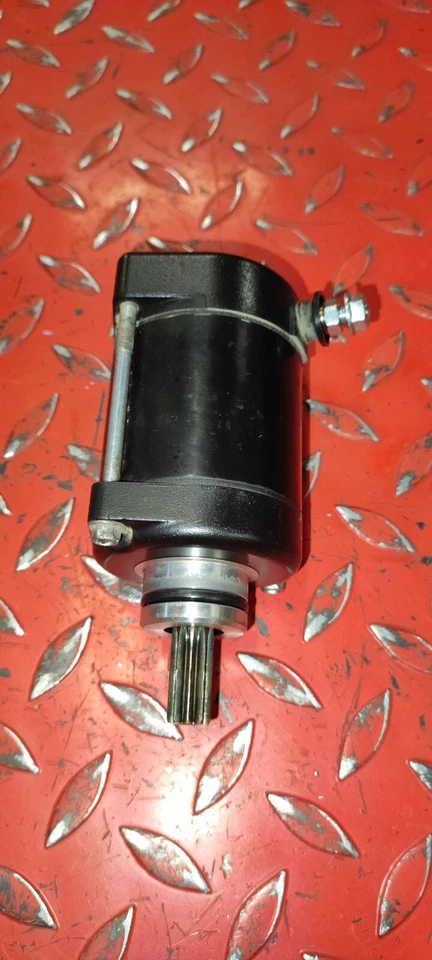demarreur G310R BMW - Photo 1/1
