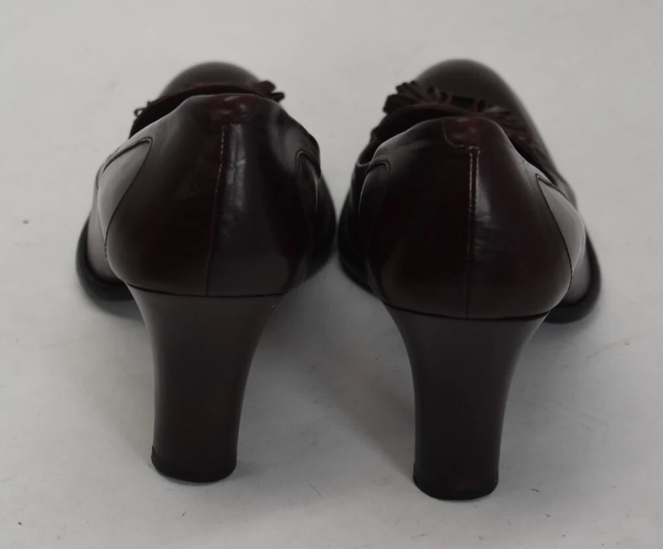 Zapatos de salón Tods con borlas de cuero borgoña de 3" de tacón grueso sin cordones para mujer talla 7,5 Foto 4 de 4