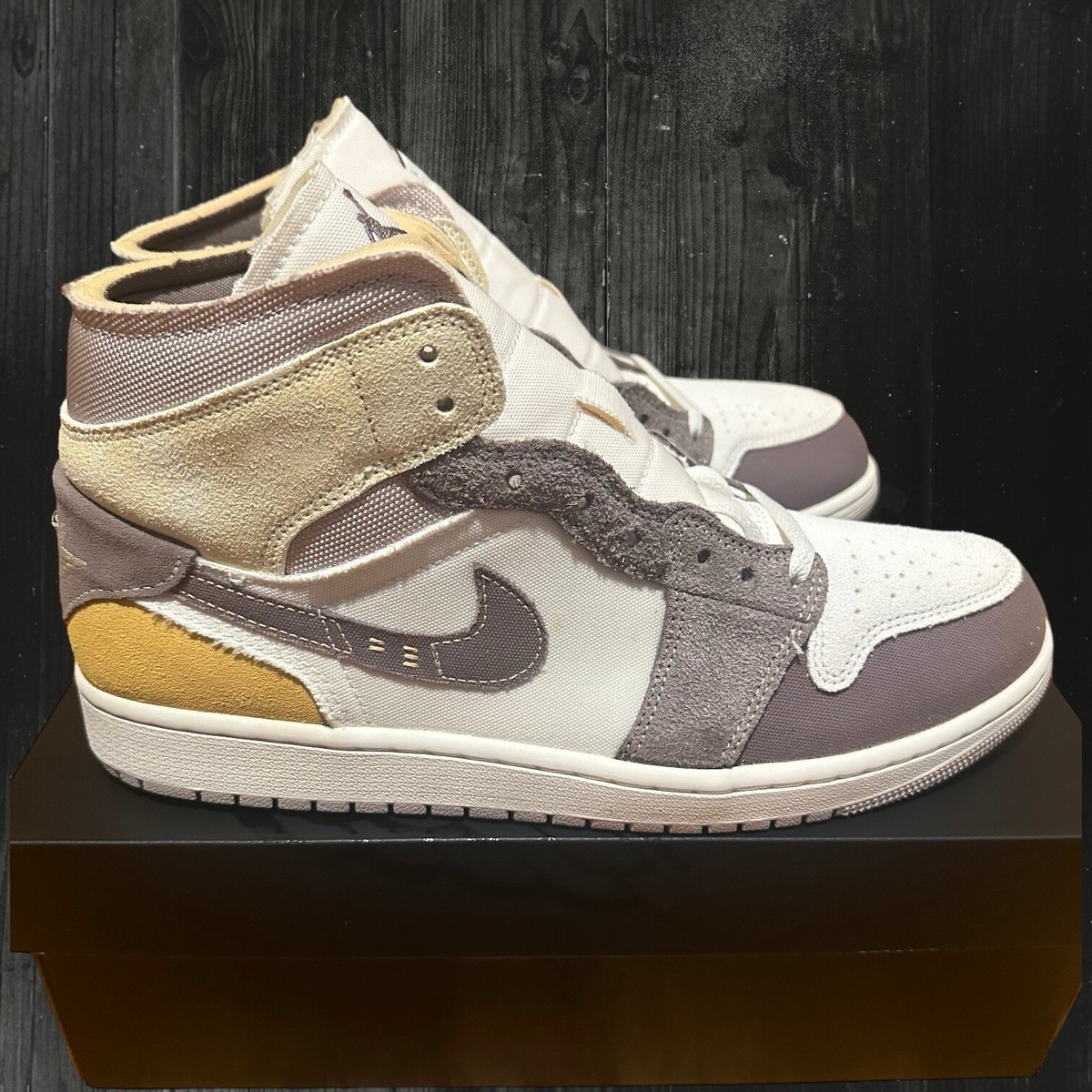 Nike Air Jordan Mid SE Craft Taupe Haze Sail Mens Athletic Shoes