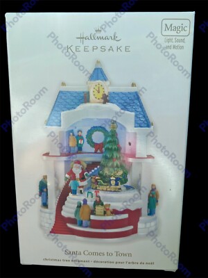 2011 Hallmark Keepsake Ornament SANTA COMES TO TOWN Motion Lights Sound MIB