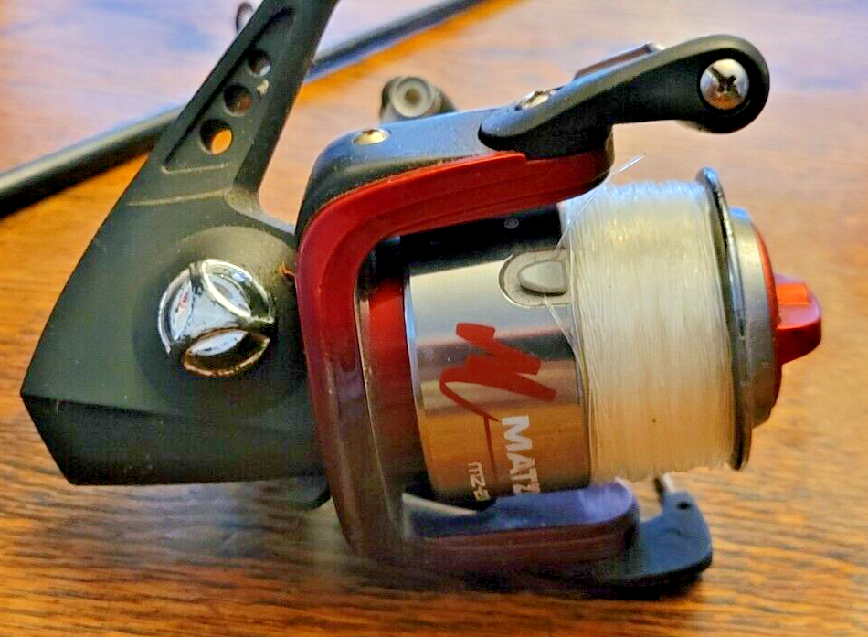 Matzuo MZ-602MSP 2-Piece Medium Spin Fishing Rod and MZ-230 Reel