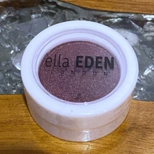 Ella Eden London Pressed Powder Eyeshadow in WILLOW  0.105 oz NWOB & Sealed