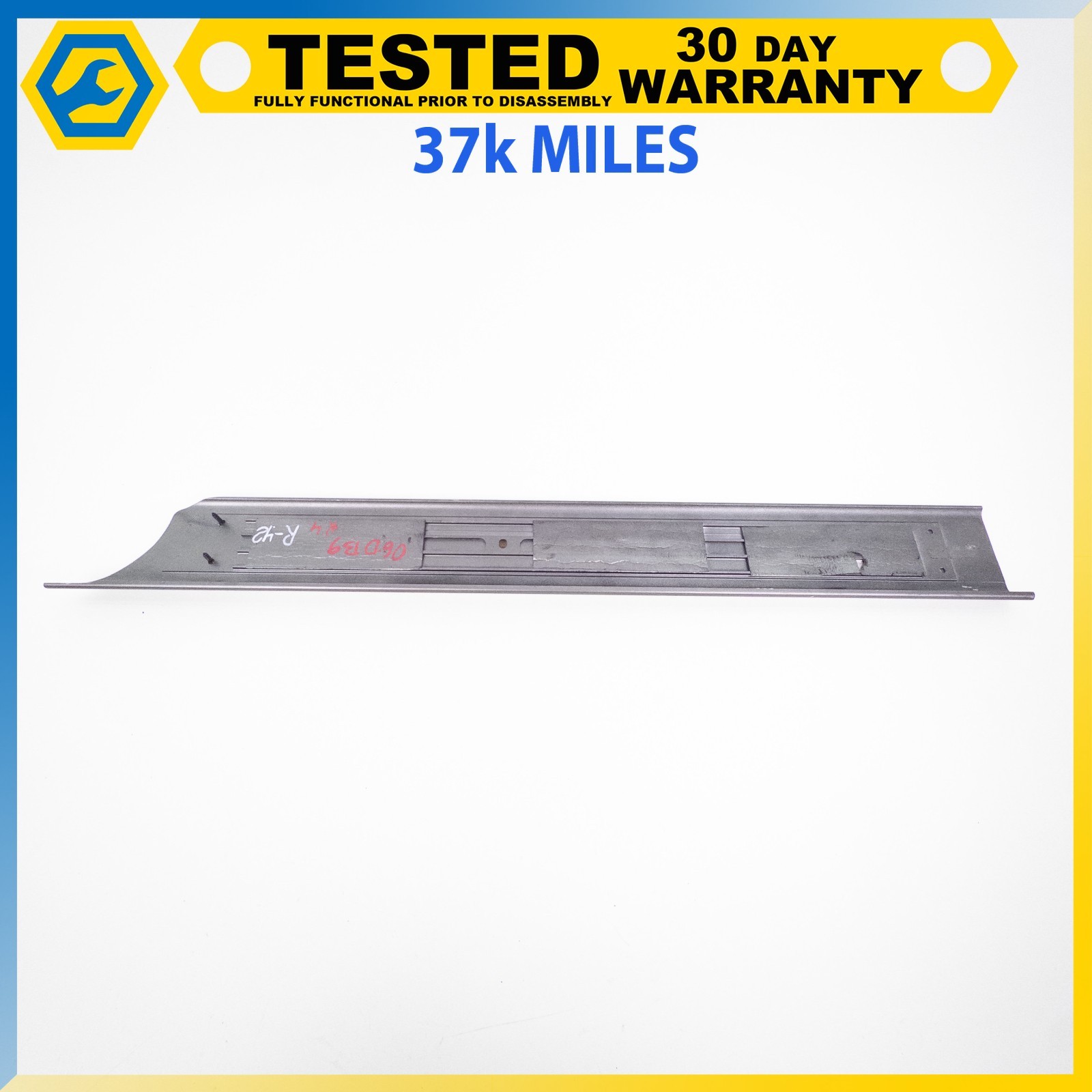 05-16 ASTON MARTIN DB9 DBS FRONT RIGHT PASSENGER  SIDE DOOR STEP SILL OEM