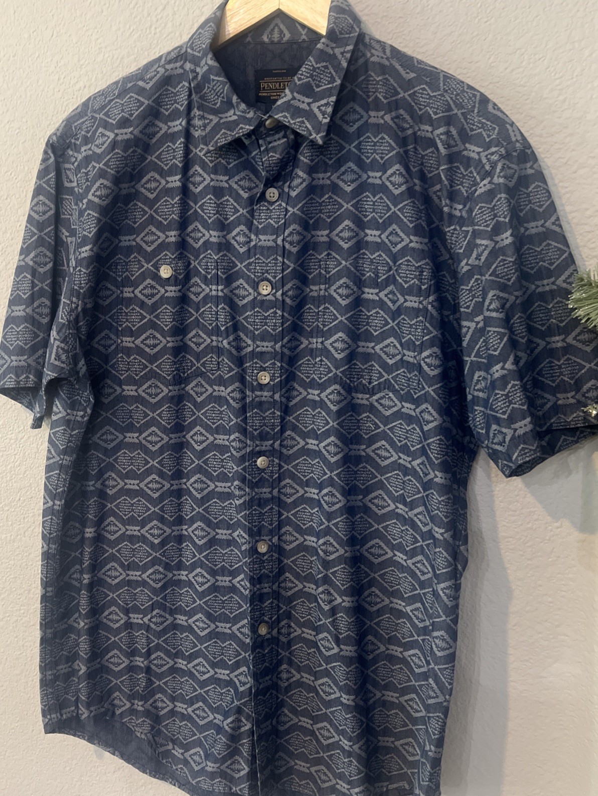 Pendleton Mens BLUE Aztec Button Down Short Sleev… - image 2