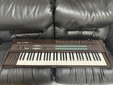 Yamaha DX7 Digital FM Synthesizer 61-Key Vintage Keyboard Used As-Is Japan