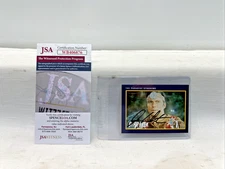 WILLIAM SHATNER Signed STAR TREK CAPTAIN KIRK Trading Card Autograph JSA COA