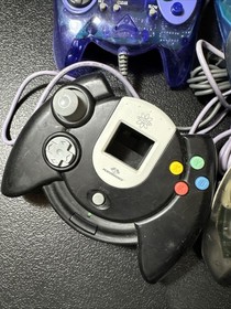 Broken Lot of 8 Sega Dreamcast Wired Controllers And 1 Light Gun As Is Repair