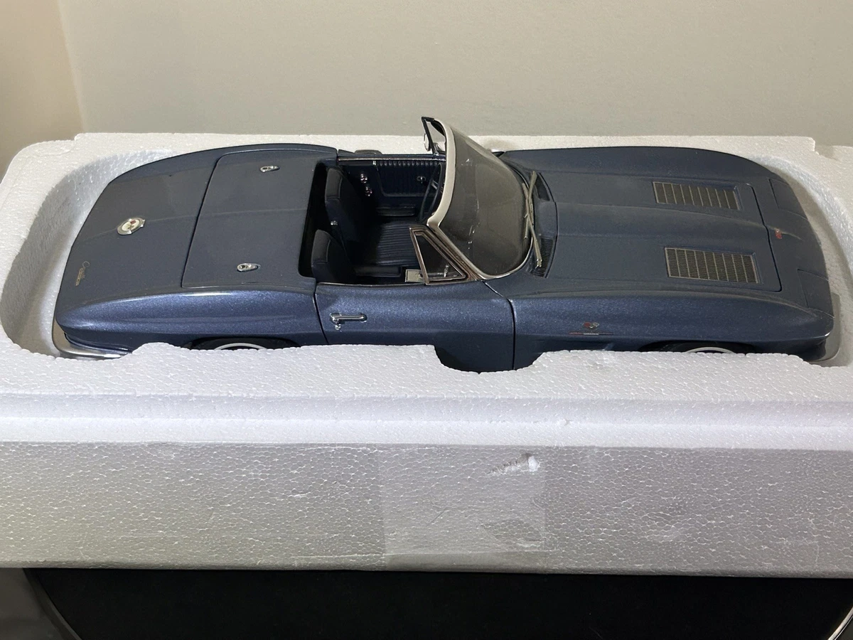 AUTOart Chevrolet Corvette Contemporary Manufacture Diecast Cars