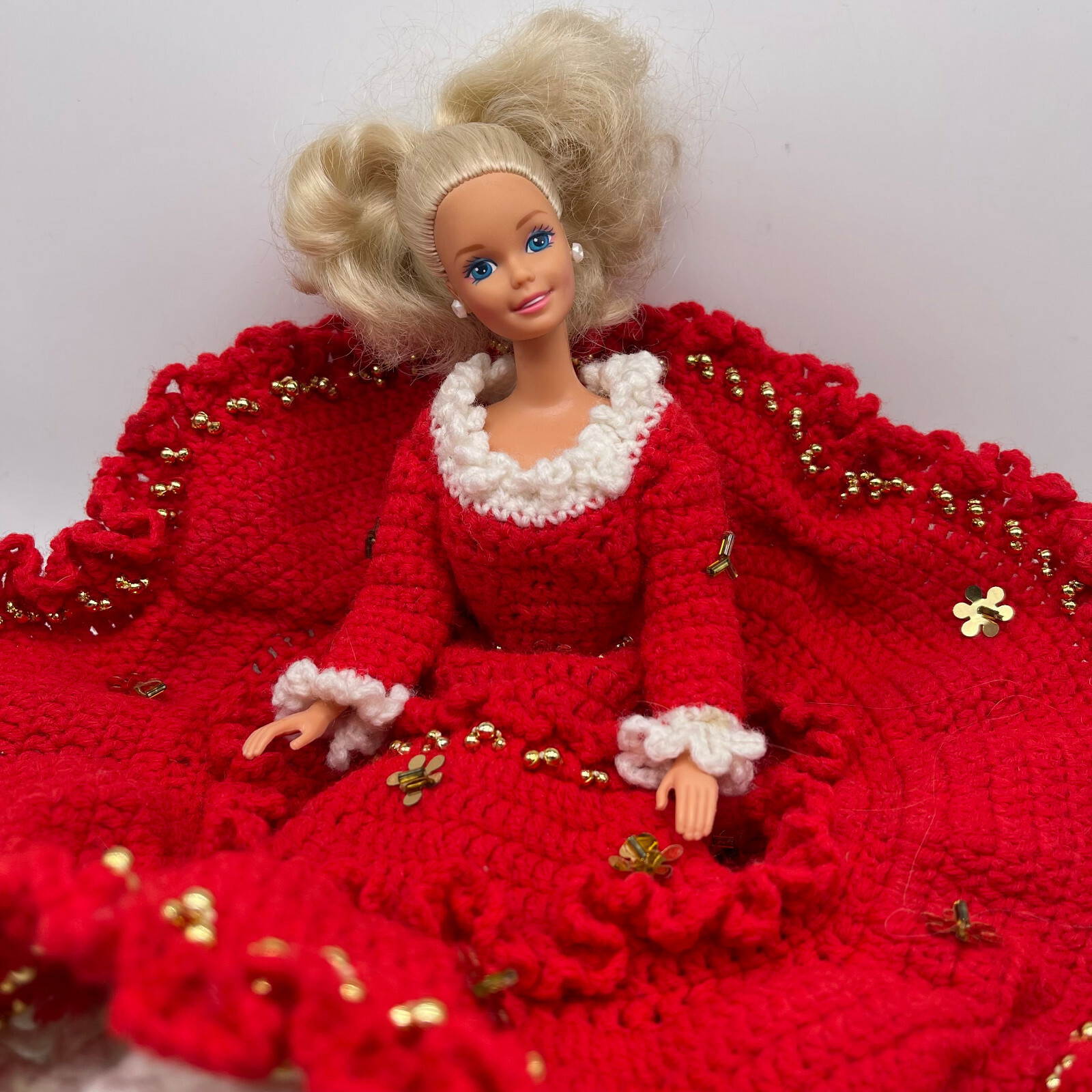 Vintage 1980's Barbie Doll Red Crochet Gown Blonde Hair Blue Eyes Dress