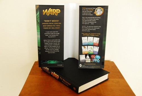 SIGNED, W.A.R.P. The Reluctant Assassin by Eoin Colfer (UK Hardcover 1st/1st LN) - Picture 4 of 6