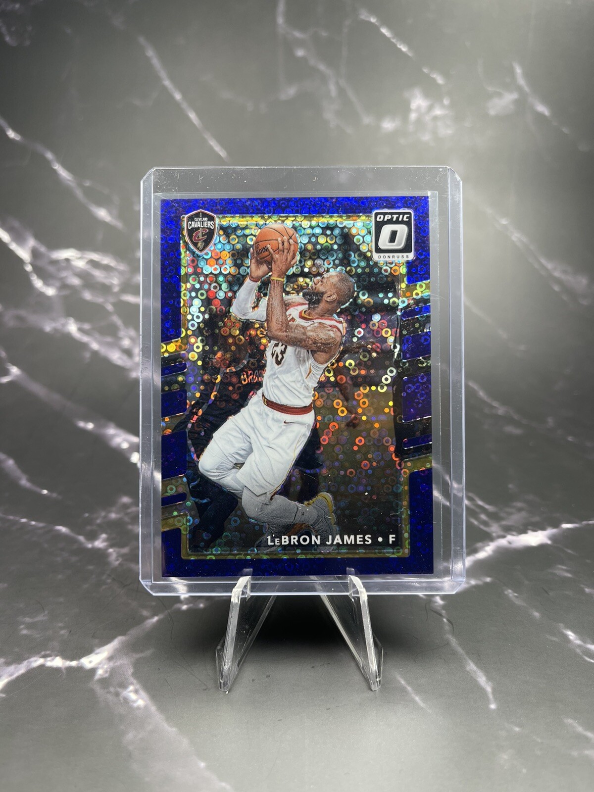 LeBron James 2017-18 Optic Fast Break Purple Disco /155 Cavs Last Season In CLE