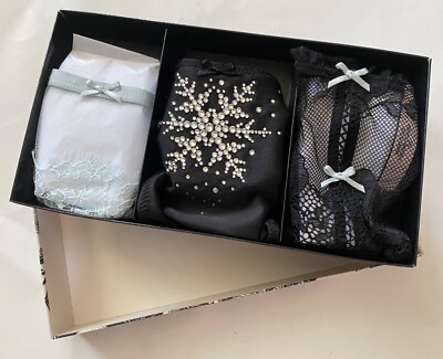 Victorias Secret New Dream Angels Satin Ouvert V String Panty Lot of 3 Gift Box