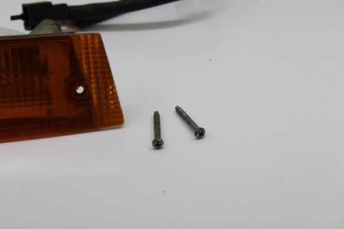 84 85 86 87 HONDA GOLDWING 1200 GL1200 LEFT FRONT TURN SIGNAL BLINKER ASSY - Picture 2 of 7