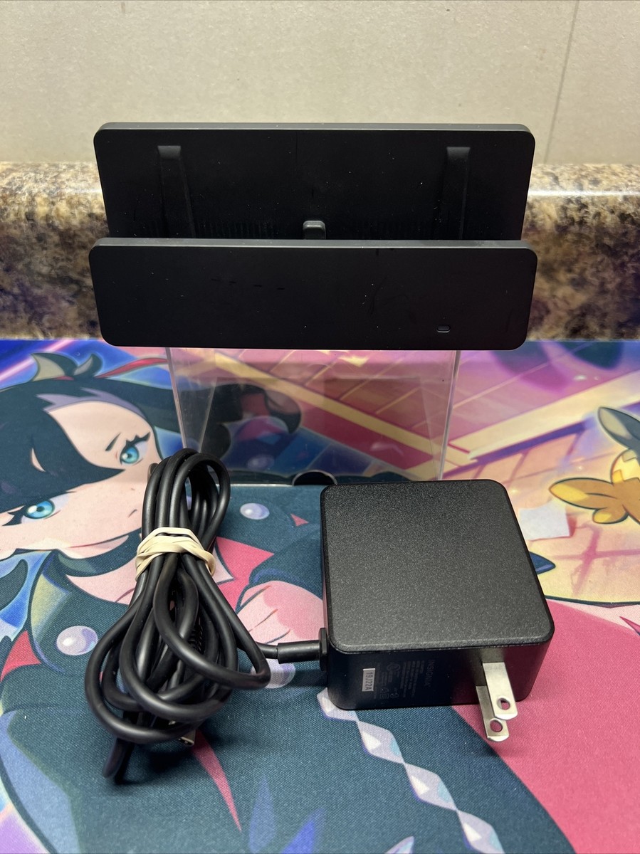 Insignia Nintendo Switch Travel Dock NS-GNSTD19-C With Ac Adapter