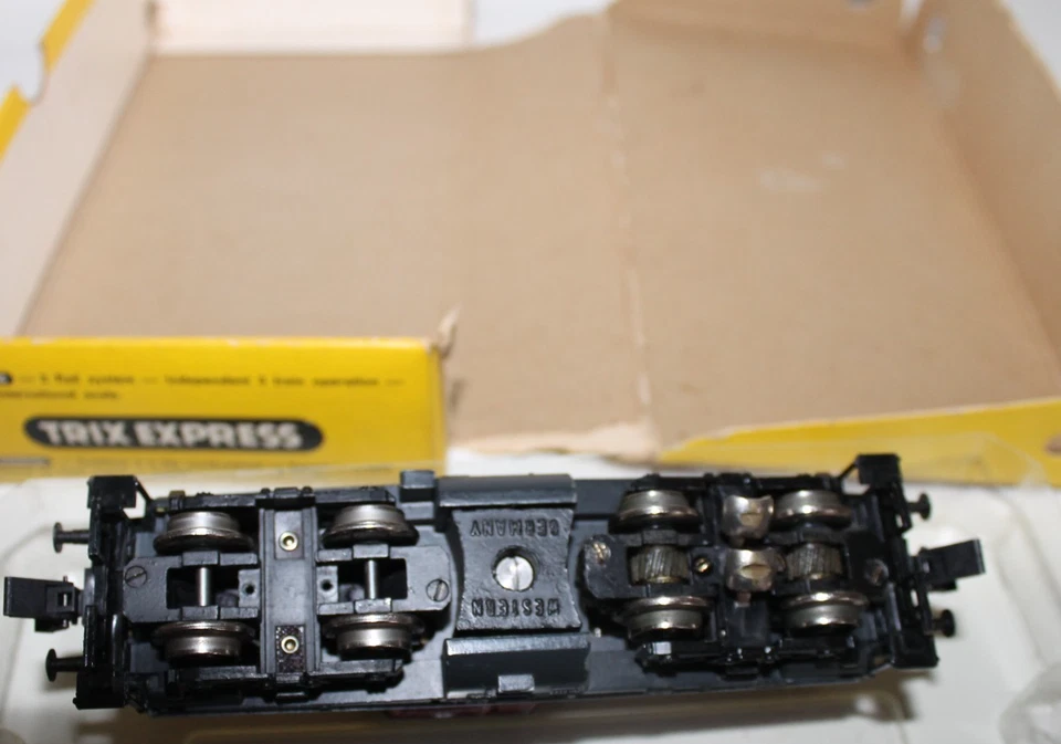 Trix Express 2266, V 100 mit Karton, für Bastler - Bild 2 von 4