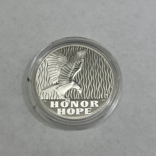 US Mint 2011 September 11 National Silver Medal in Box with COA - Picture 7 of 8