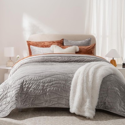 Luxury Velvet Quilt Queen Size, Ultra Soft Wave Crushed Velvet Bedding Set, L...